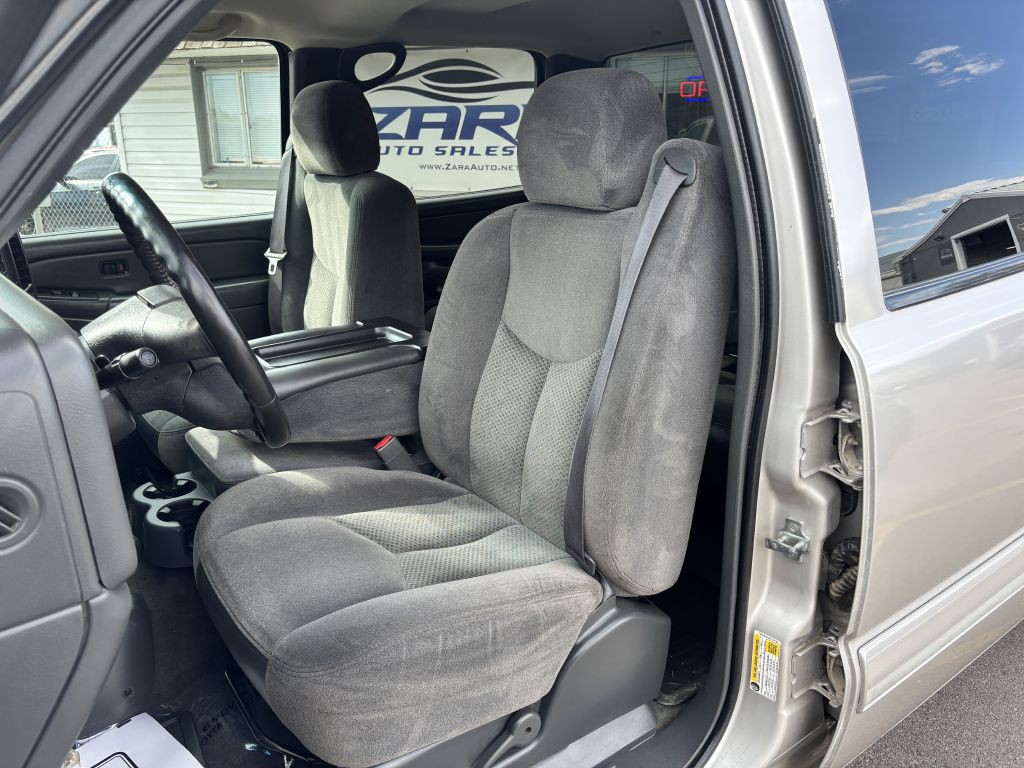 2006 Chevrolet Silverado 1500 Image 12