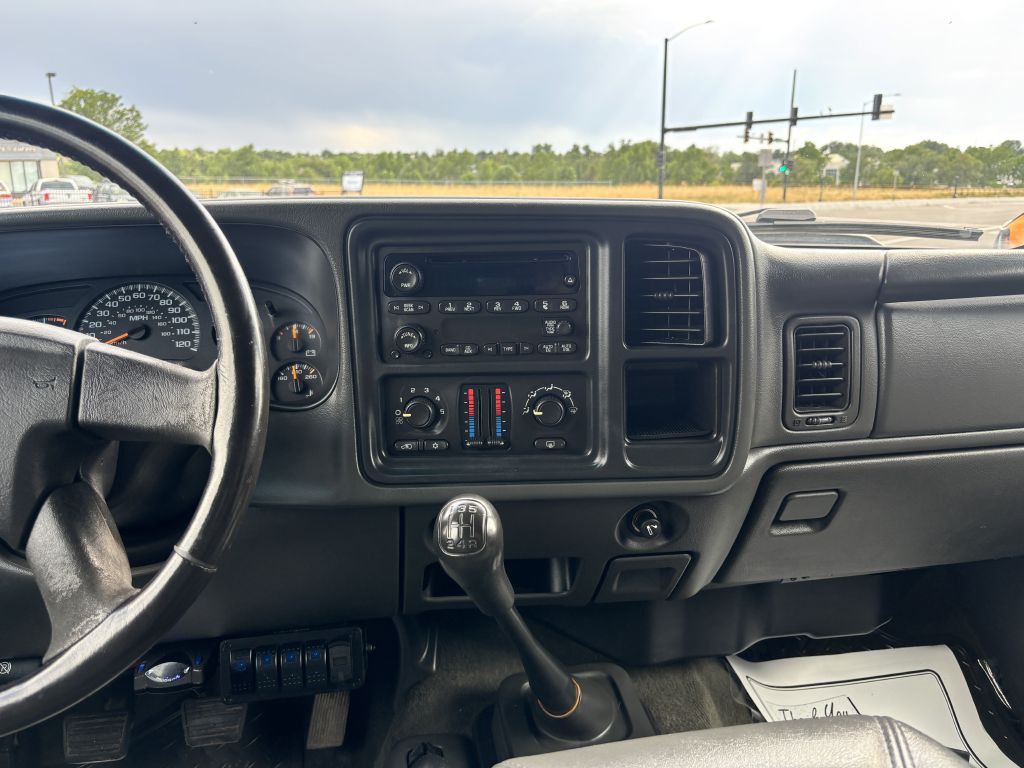 2006 Chevrolet Silverado 1500 Image 17