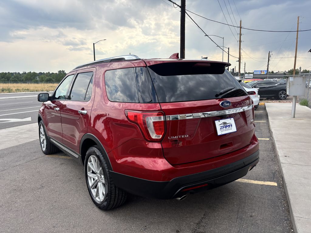 2017 Ford Explorer Image 5