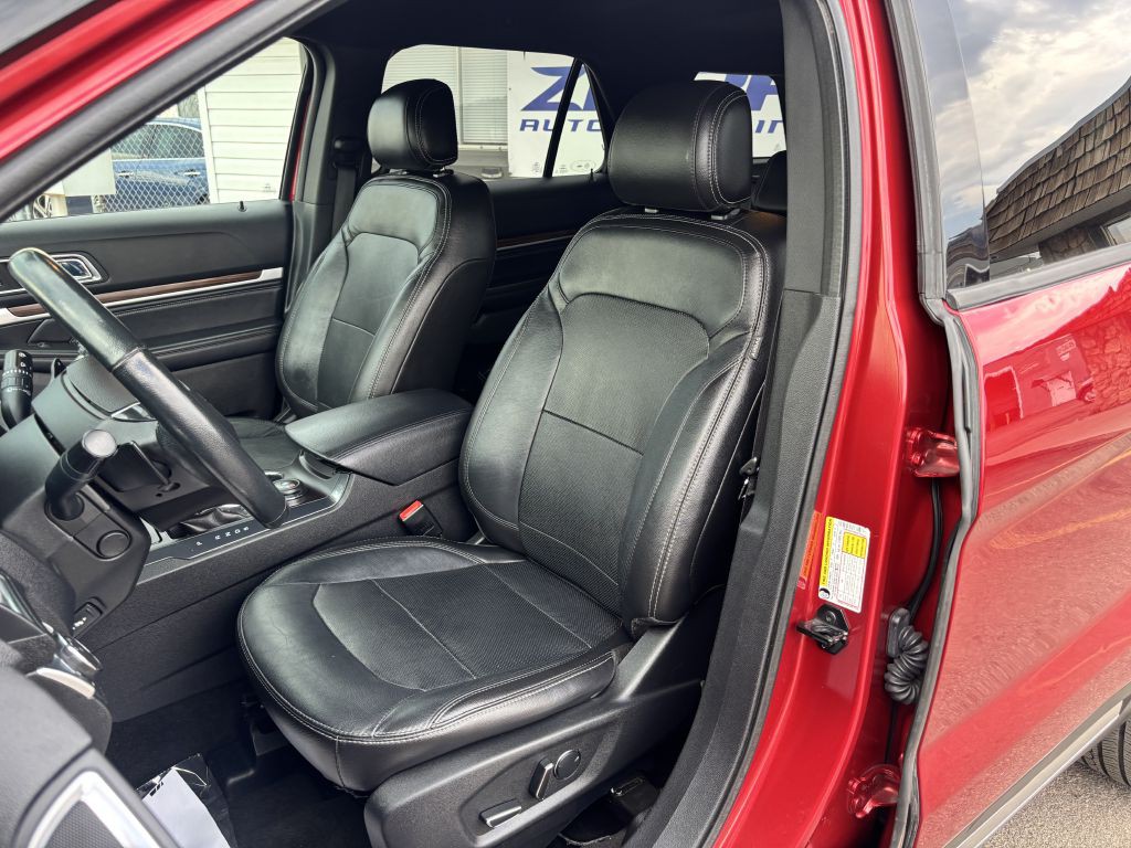 2017 Ford Explorer Image 12
