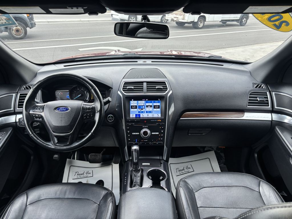2017 Ford Explorer Image 19