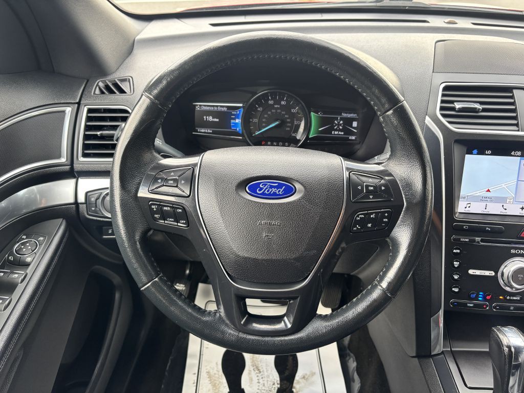 2017 Ford Explorer Image 24
