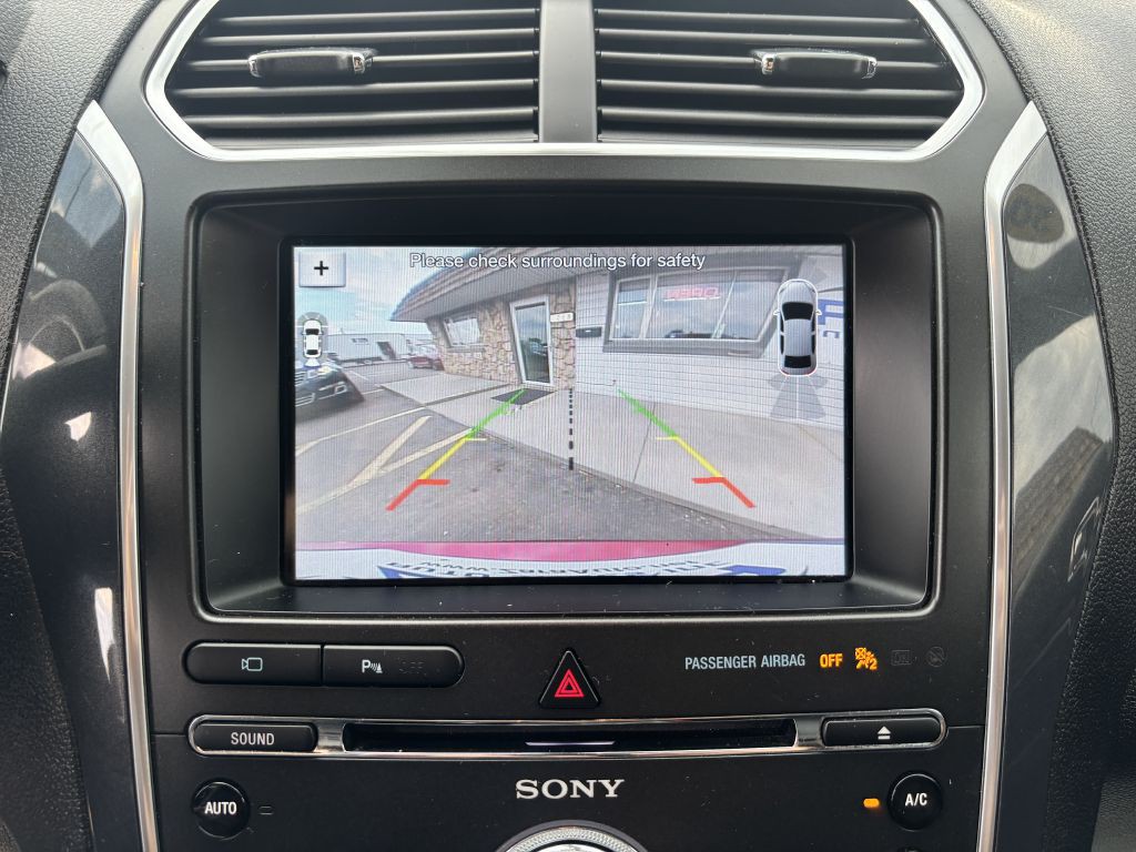 2017 Ford Explorer Image 28