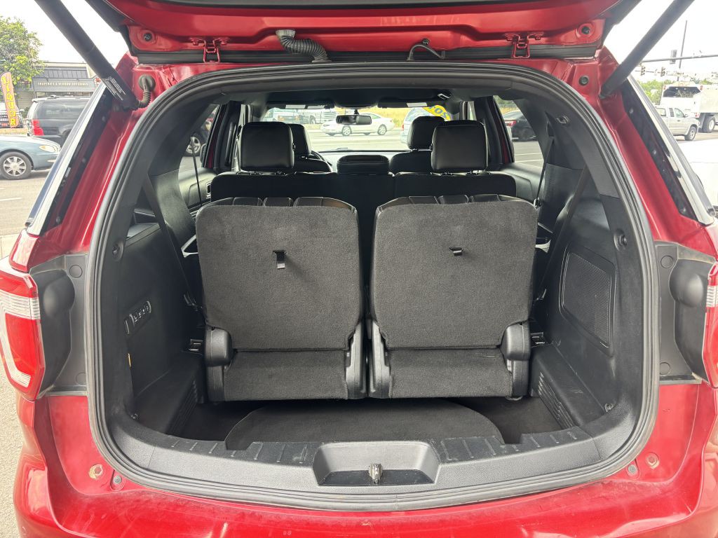 2017 Ford Explorer Image 31