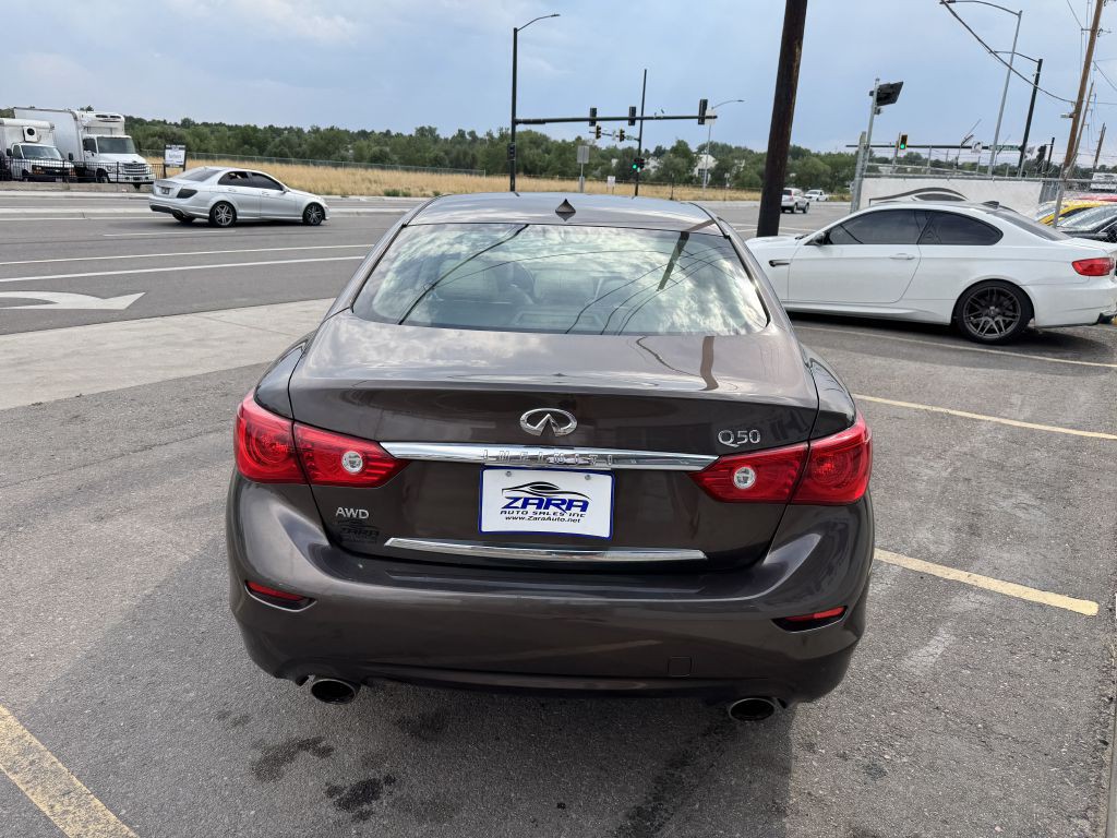 2015 INFINITI Q50 Image 6