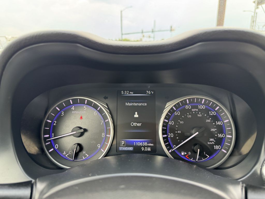 2015 INFINITI Q50 Image 22