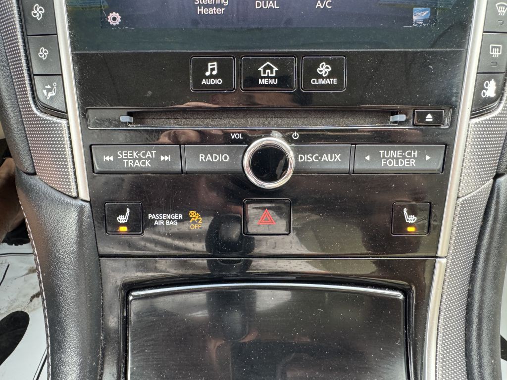 2015 INFINITI Q50 Image 25