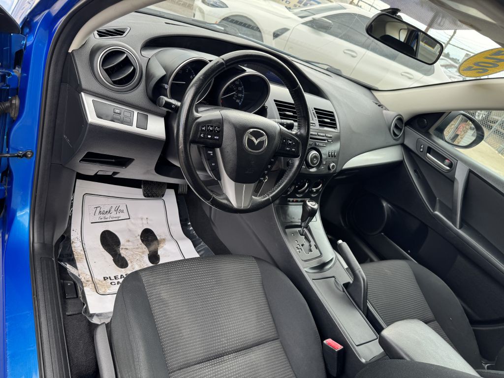 2012 Mazda Mazda3 Image 14