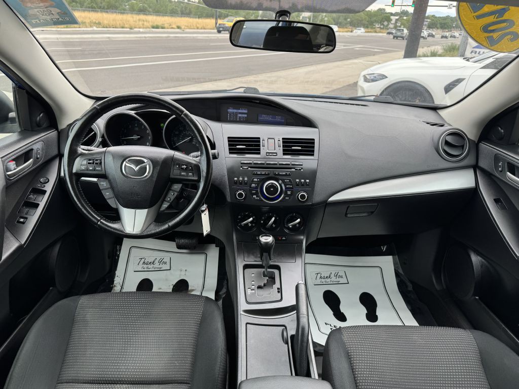 2012 Mazda Mazda3 Image 17