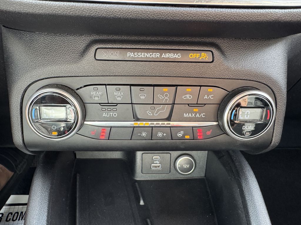 2020 Ford Escape Image 27