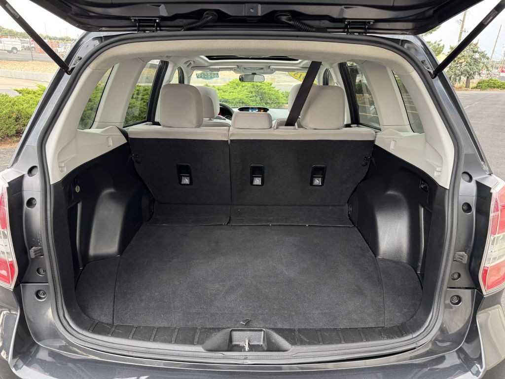 2015 Subaru Forester Image 28