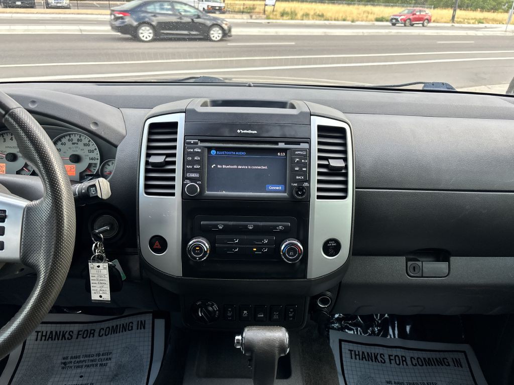 2015 Nissan Xterra Image 18