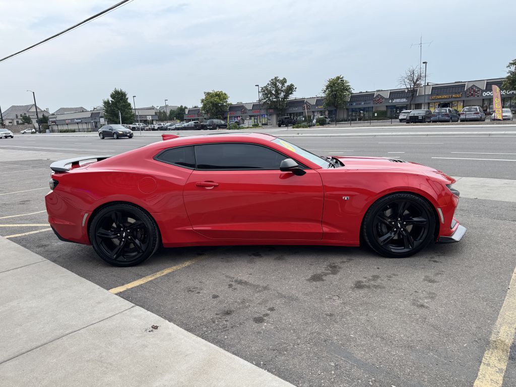 2019 Chevrolet Camaro Image 8