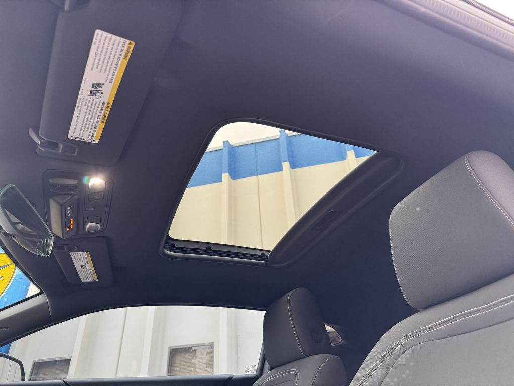 2019 Chevrolet Camaro Image 25