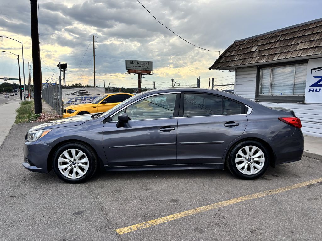 2015 Subaru Legacy Image 4