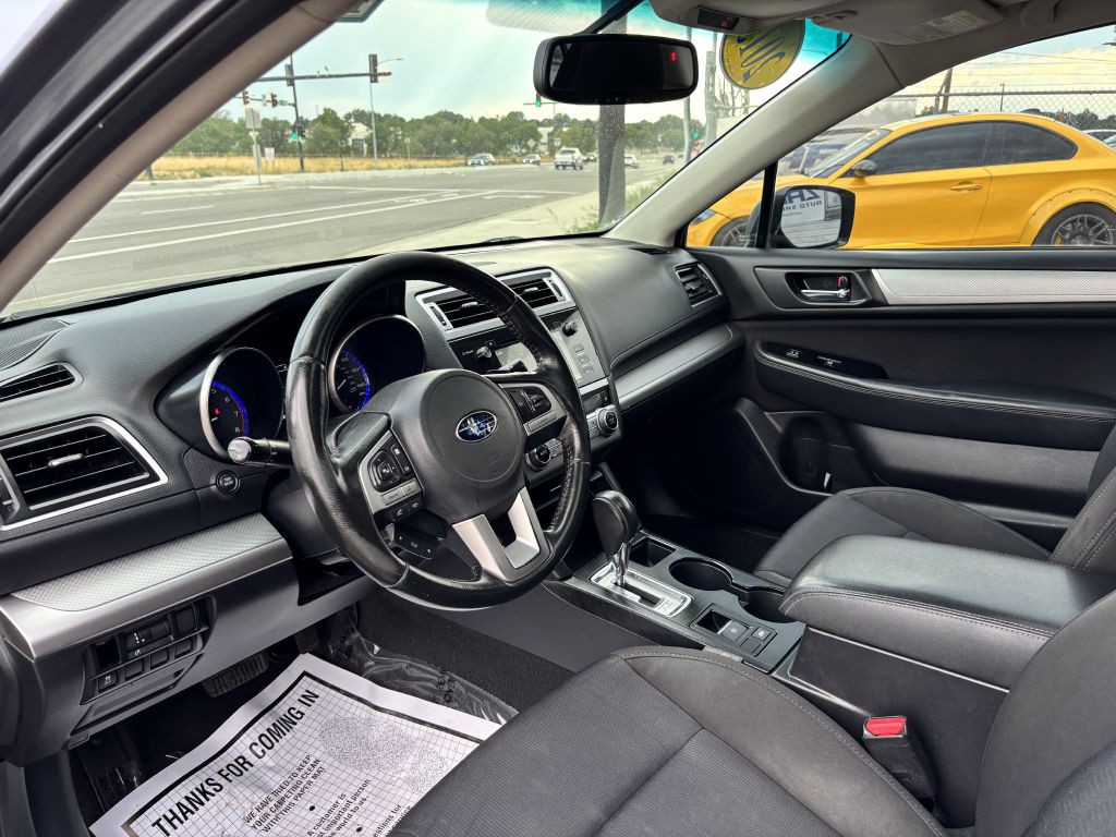 2015 Subaru Legacy Image 11