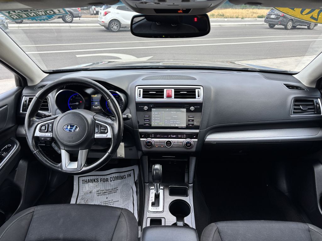 2015 Subaru Legacy Image 16