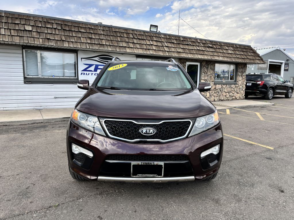 2013 Kia Sorento Image 2