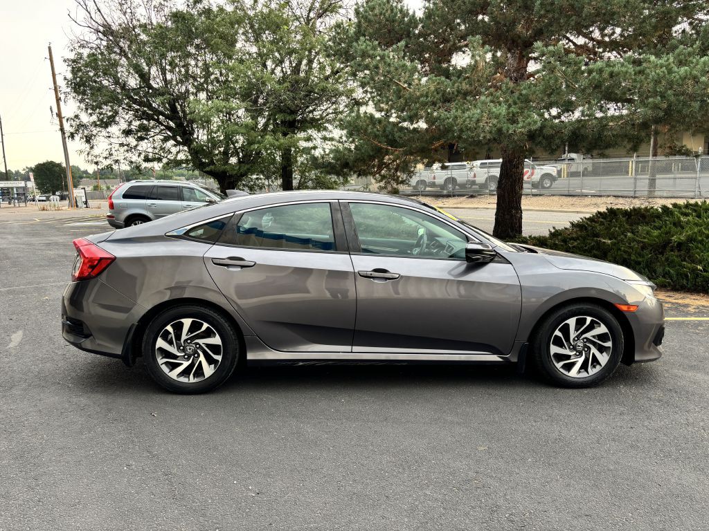 2017 Honda Civic Image 8