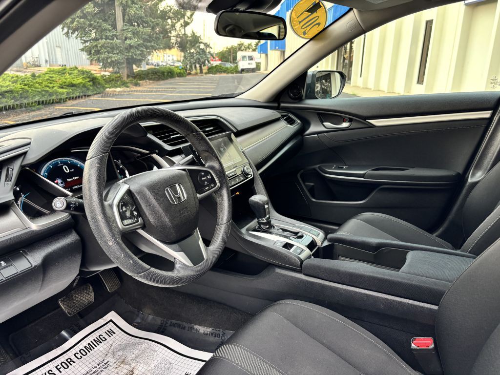 2017 Honda Civic Image 11