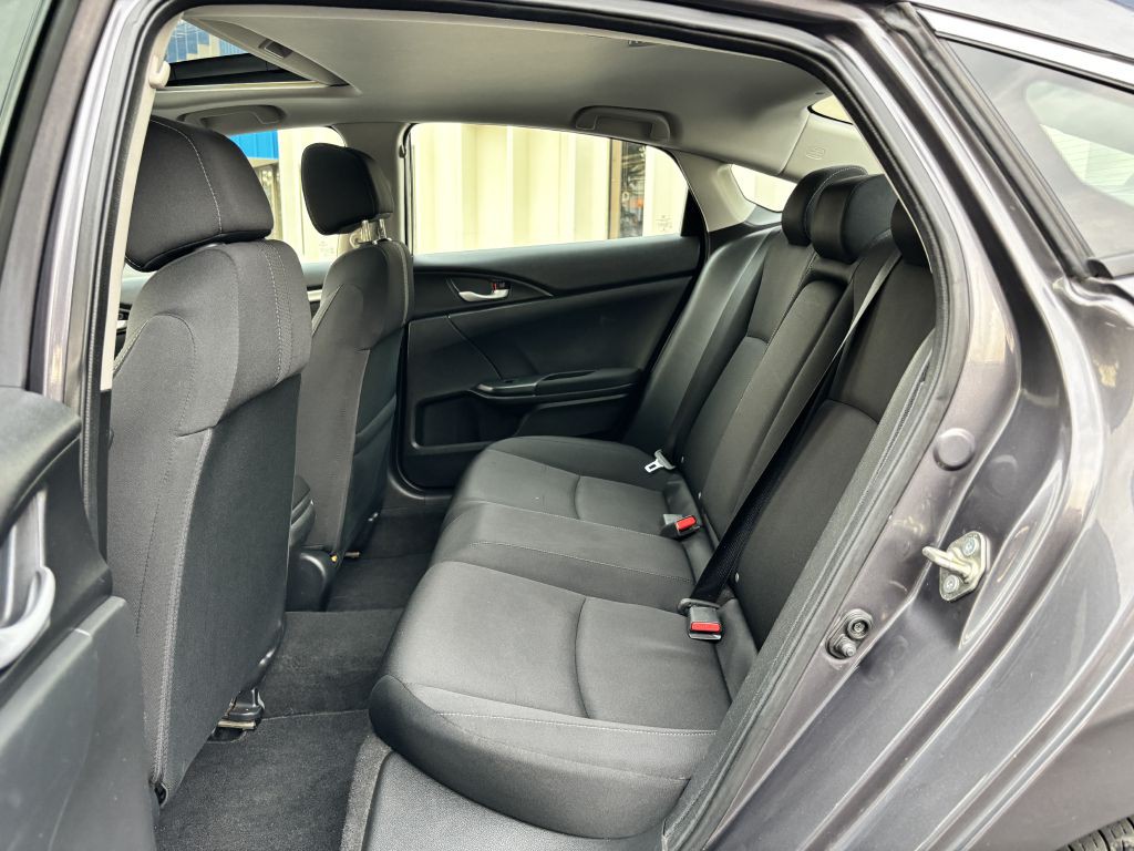 2017 Honda Civic Image 17