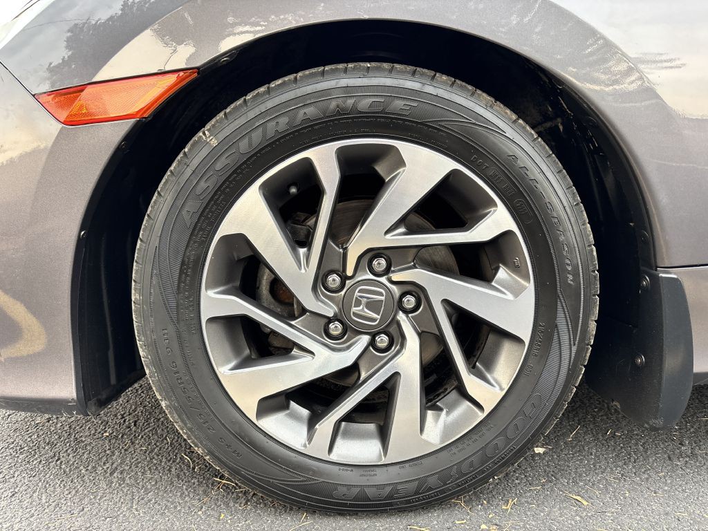 2017 Honda Civic Image 26