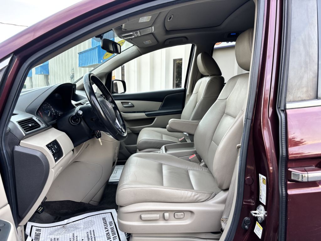 2013 Honda Odyssey Image 12