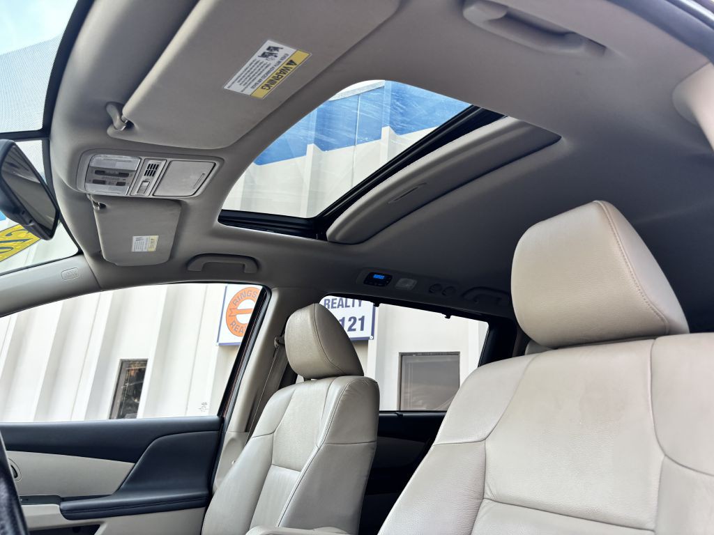 2013 Honda Odyssey Image 15