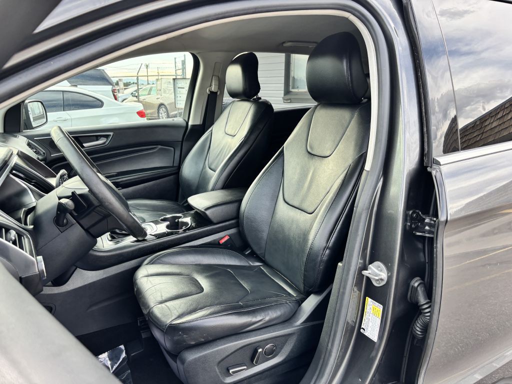 2015 Ford Edge Image 12