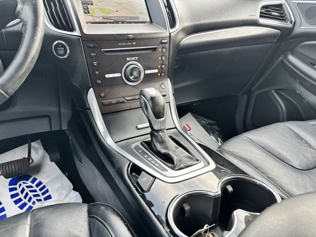 2015 Ford Edge Image 18