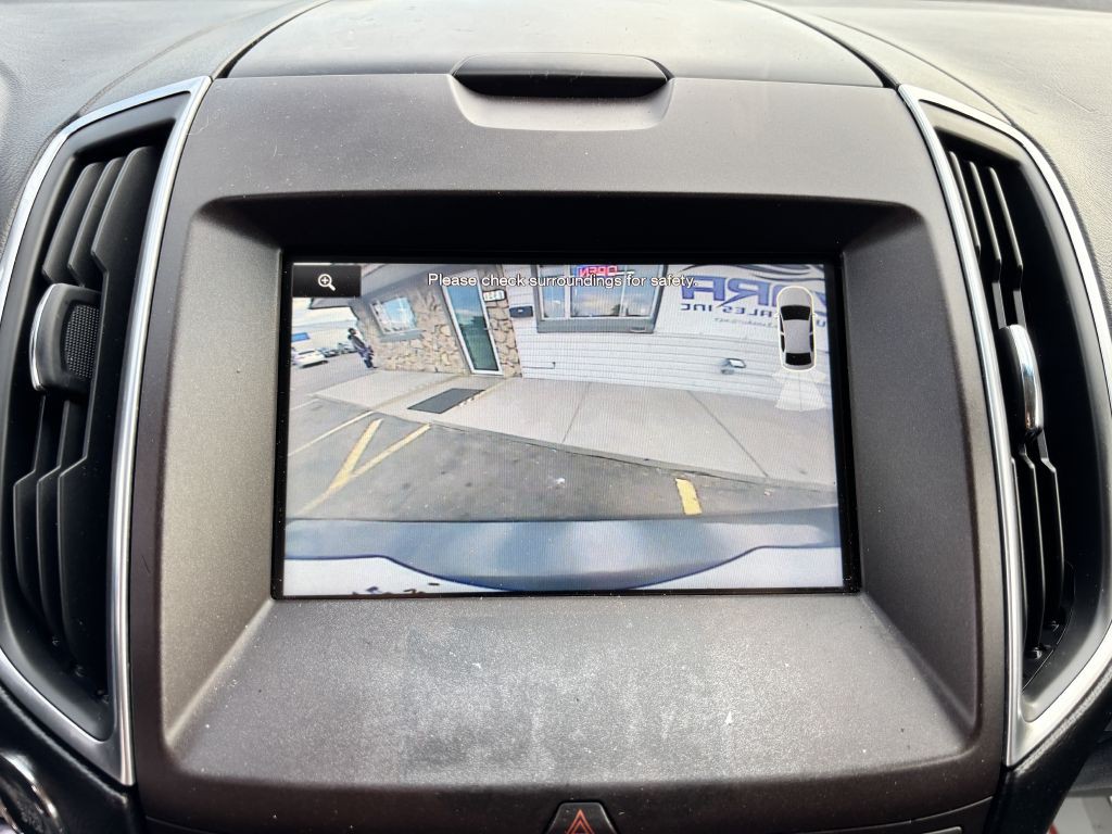 2015 Ford Edge Image 23