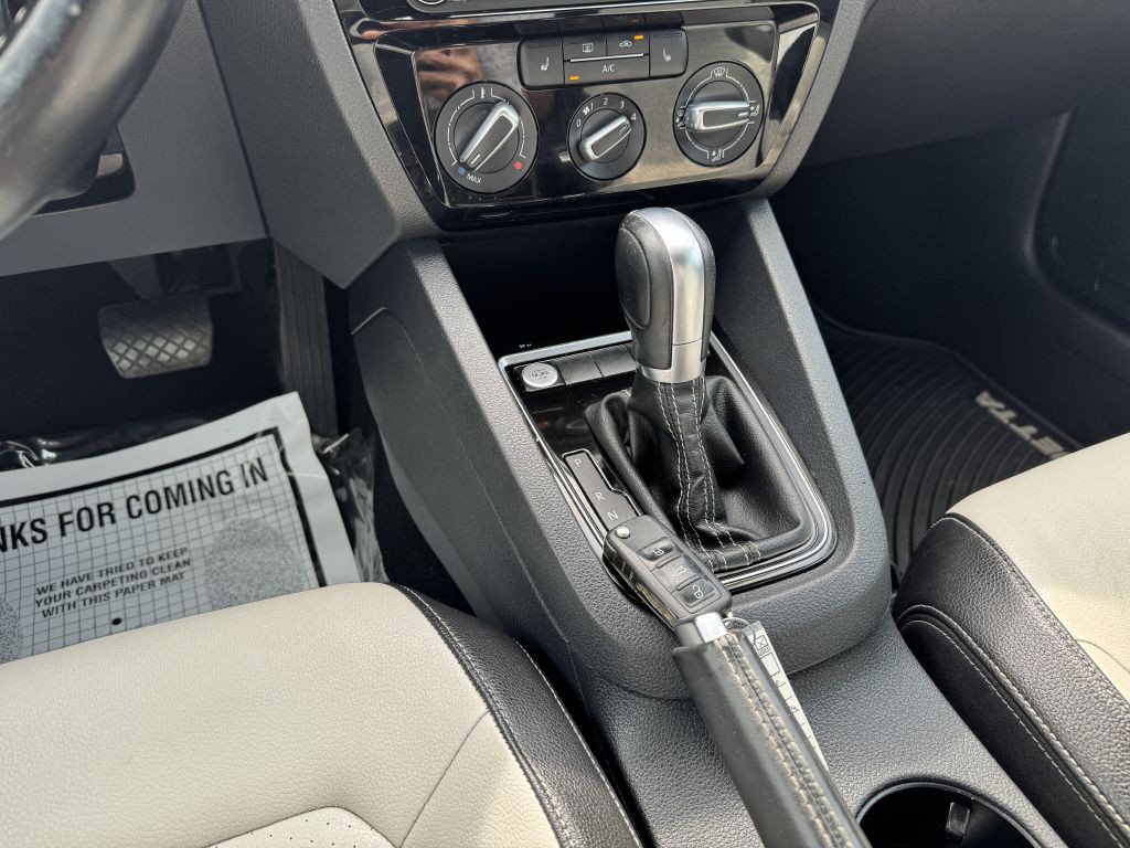 2016 Volkswagen Jetta Image 19