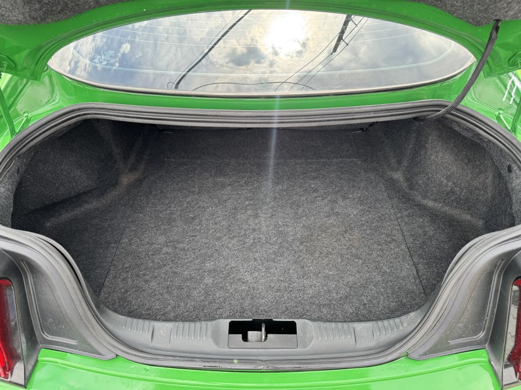 2015 Ford Mustang Image 25