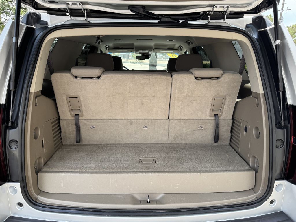 2017 Chevrolet Tahoe Image 26