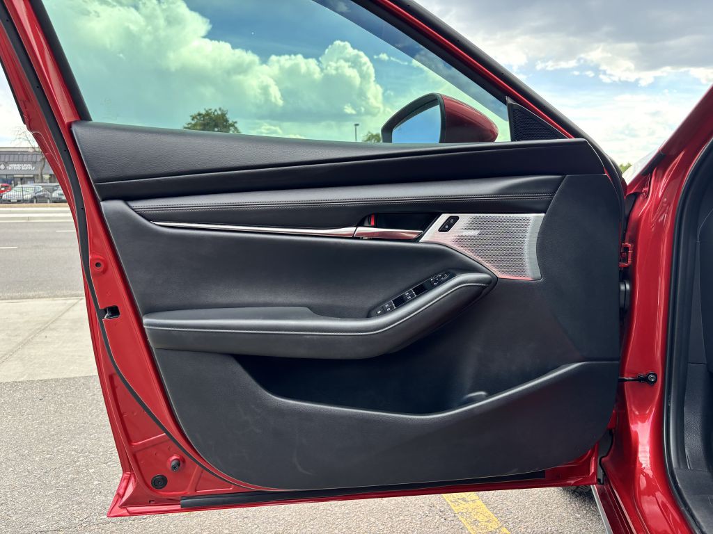 2022 Mazda Mazda3 Image 17