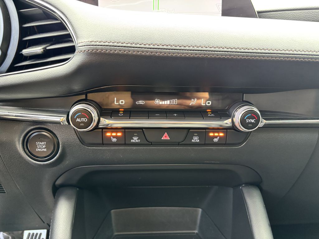 2022 Mazda Mazda3 Image 27