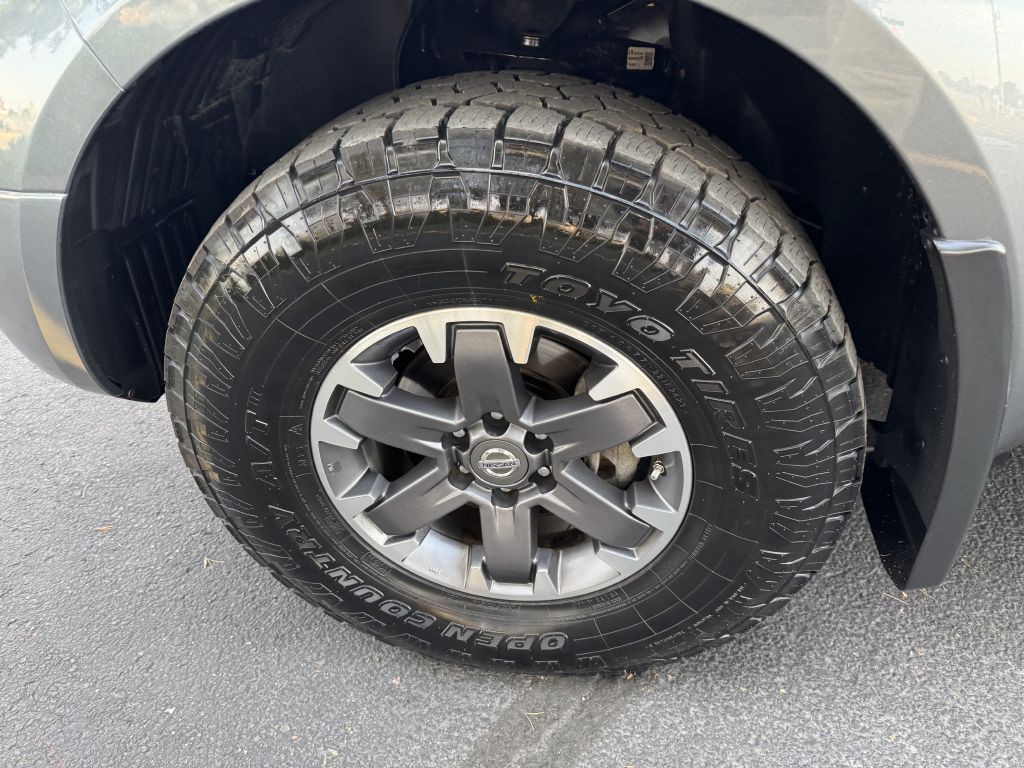 2019 Nissan Frontier Image 30