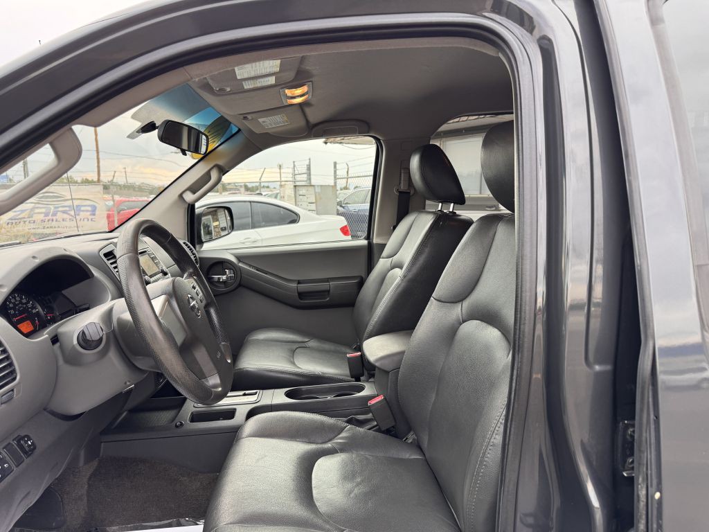 2013 Nissan Xterra Image 13