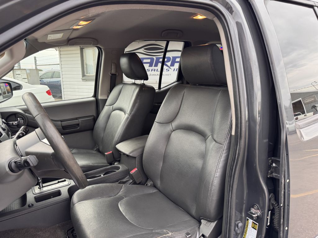 2013 Nissan Xterra Image 14