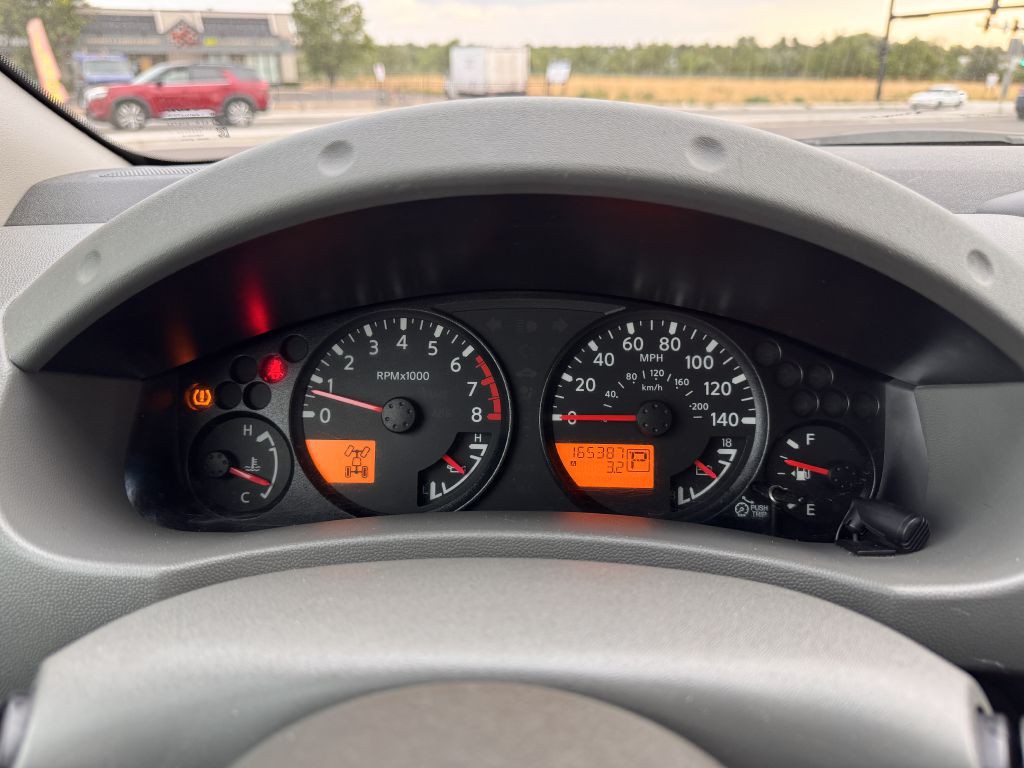 2013 Nissan Xterra Image 23