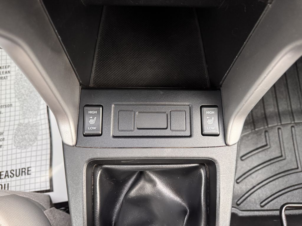 2014 Subaru Forester Image 24