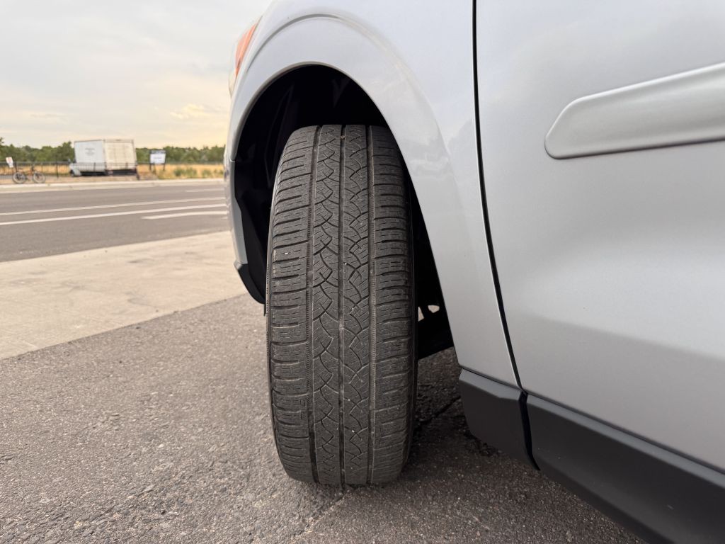 2014 Subaru Forester Image 29