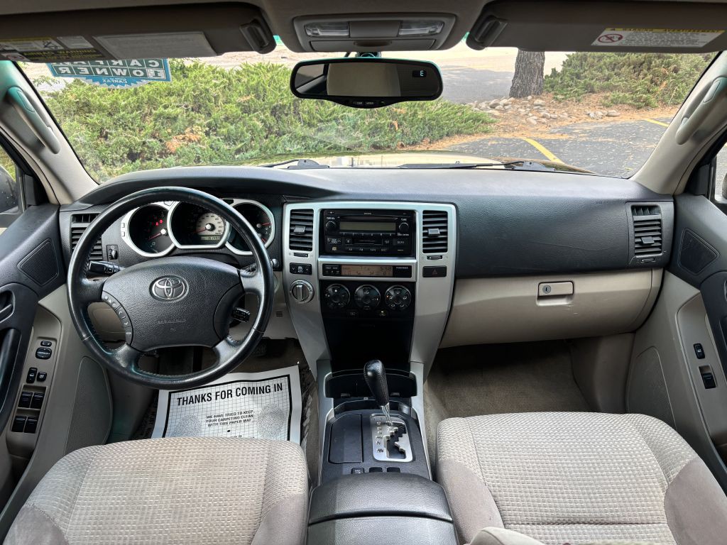 2004 Toyota 4Runner Image 18