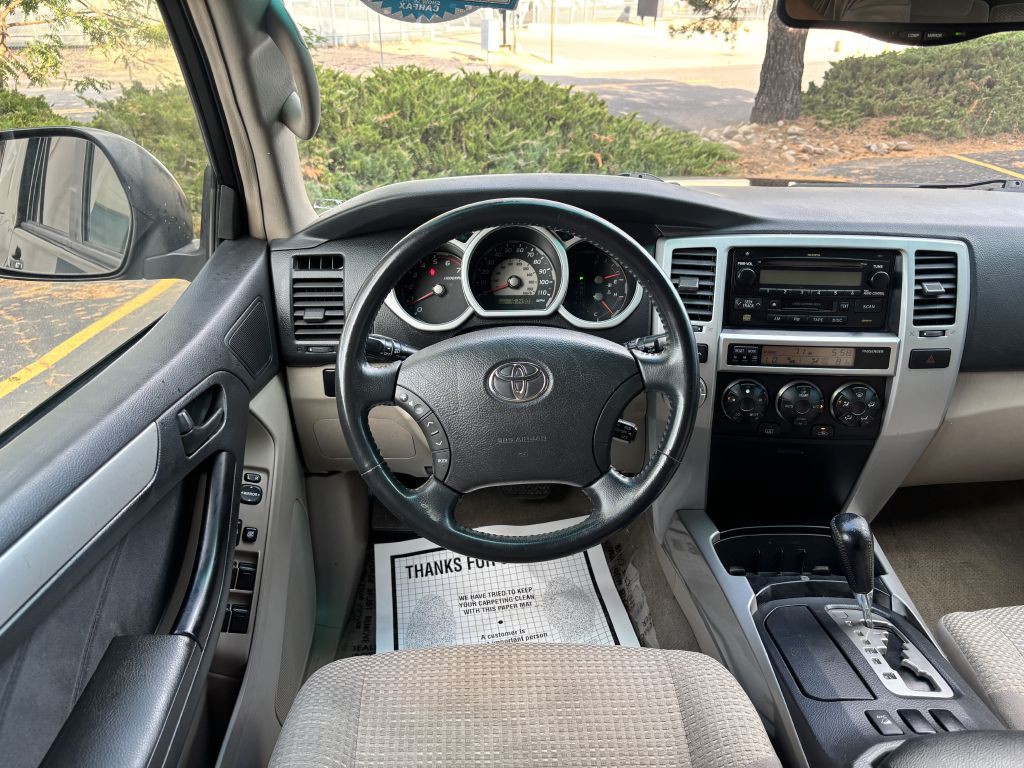 2004 Toyota 4Runner Image 21