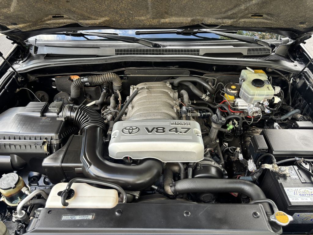 2004 Toyota 4Runner Image 24