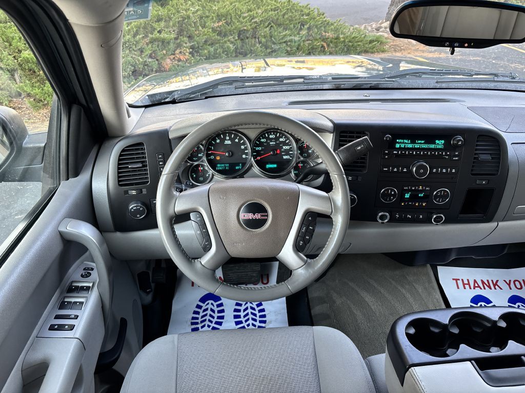 2011 GMC Sierra 1500 Image 19