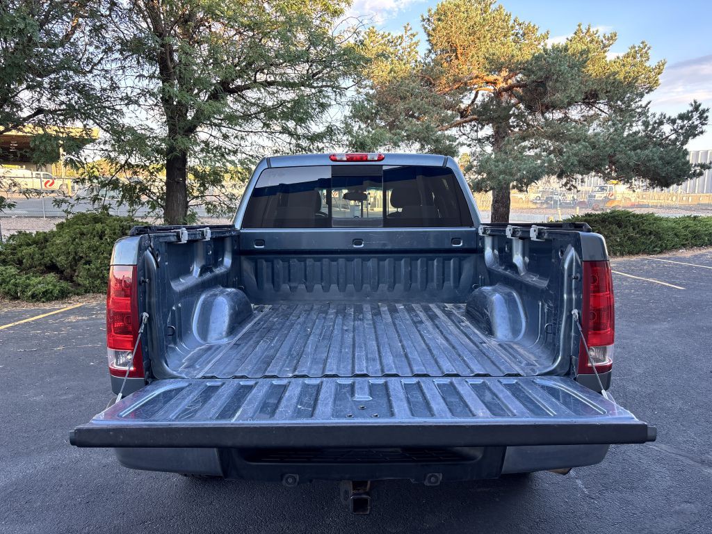 2011 GMC Sierra 1500 Image 24