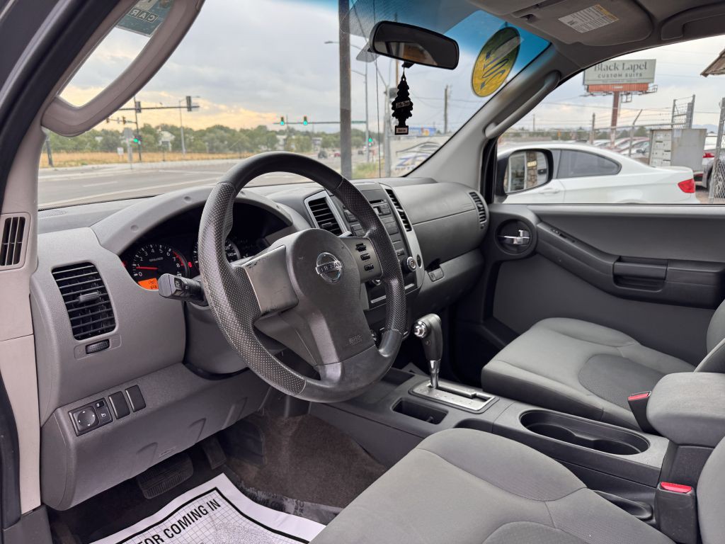 2012 Nissan Xterra Image 11
