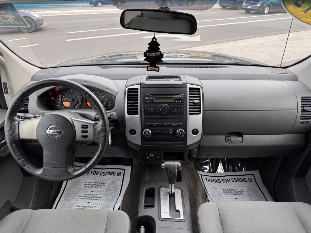 2012 Nissan Xterra Image 17