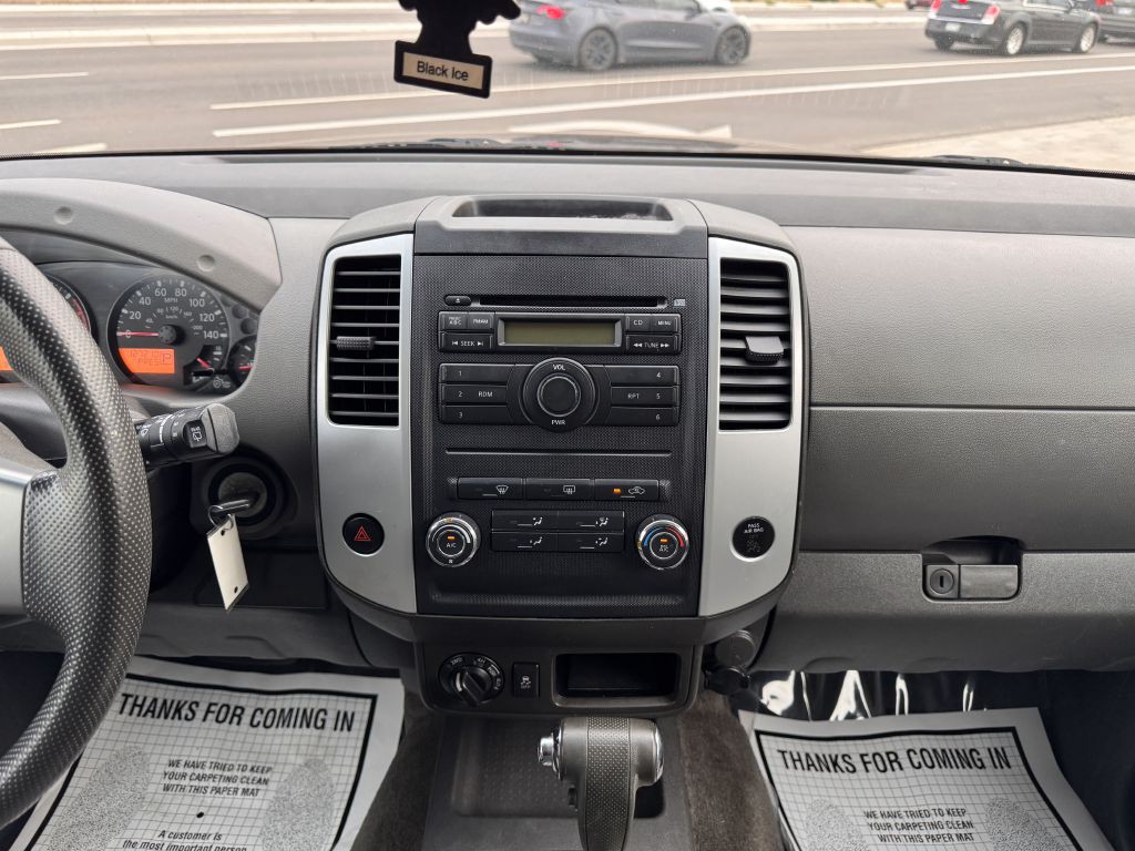 2012 Nissan Xterra Image 18